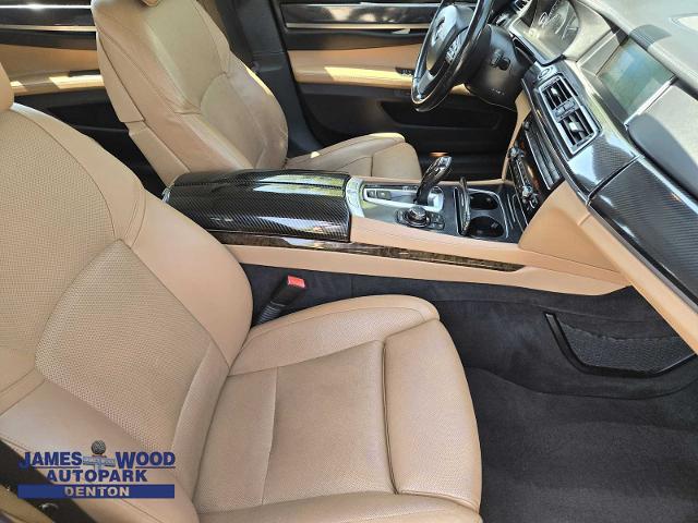 2013 BMW 750Li Vehicle Photo in DENTON, TX 76210-9321