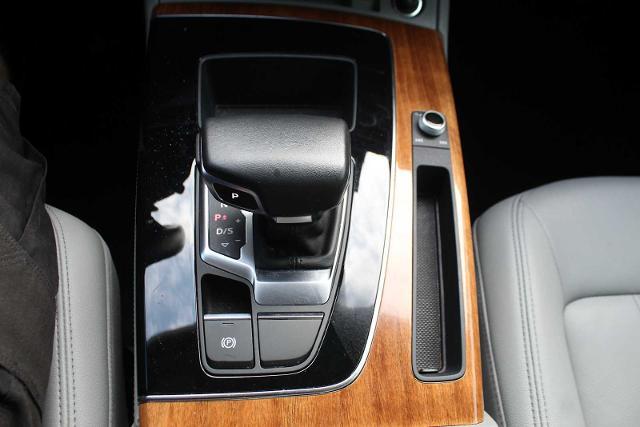 2022 Audi Q5 Vehicle Photo in HOUSTON, TX 77090