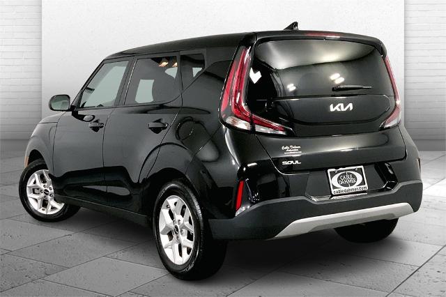 2024 Kia Soul Vehicle Photo in Lees Summit, MO 64086