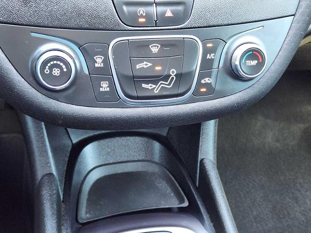 2021 Chevrolet Malibu Vehicle Photo in DENTON, TX 76210-9321