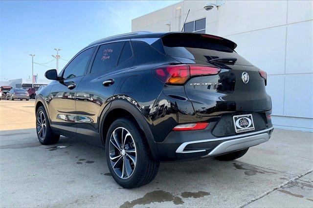 2023 Buick Encore GX Vehicle Photo in TOPEKA, KS 66609-0000