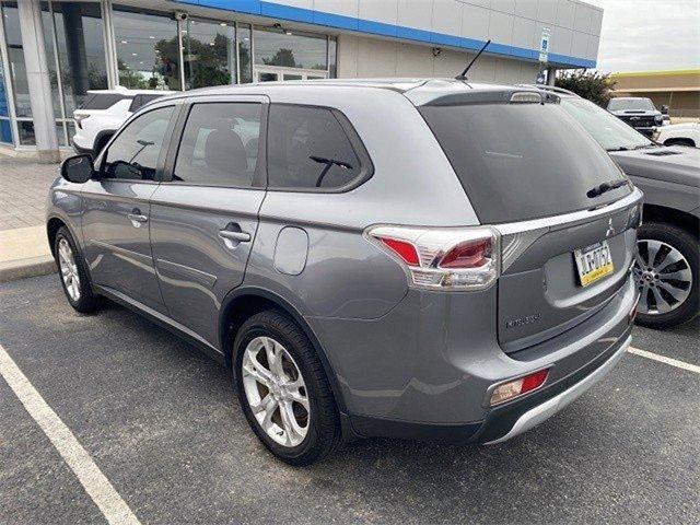 2015 Mitsubishi Outlander Vehicle Photo in LANCASTER, PA 17601-0000