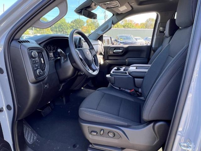 2025 Chevrolet Silverado 1500 Vehicle Photo in GARDNER, MA 01440-3110