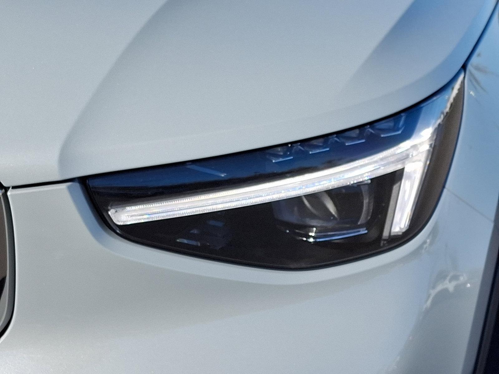 2025 Volvo XC40 Vehicle Photo in Trevose, PA 19053