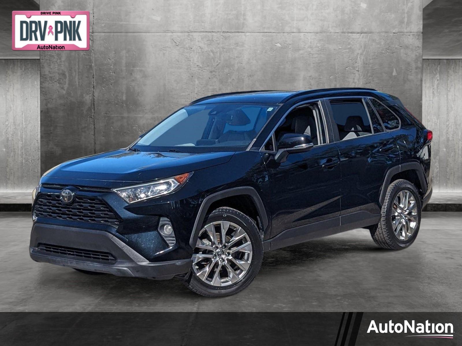 2019 Toyota RAV4 Vehicle Photo in Tampa, FL 33614