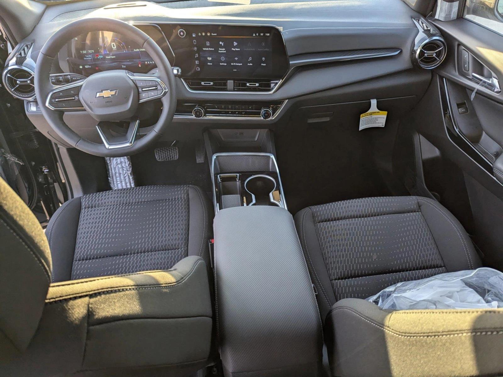 2025 Chevrolet Equinox Vehicle Photo in PEMBROKE PINES, FL 33024-6534