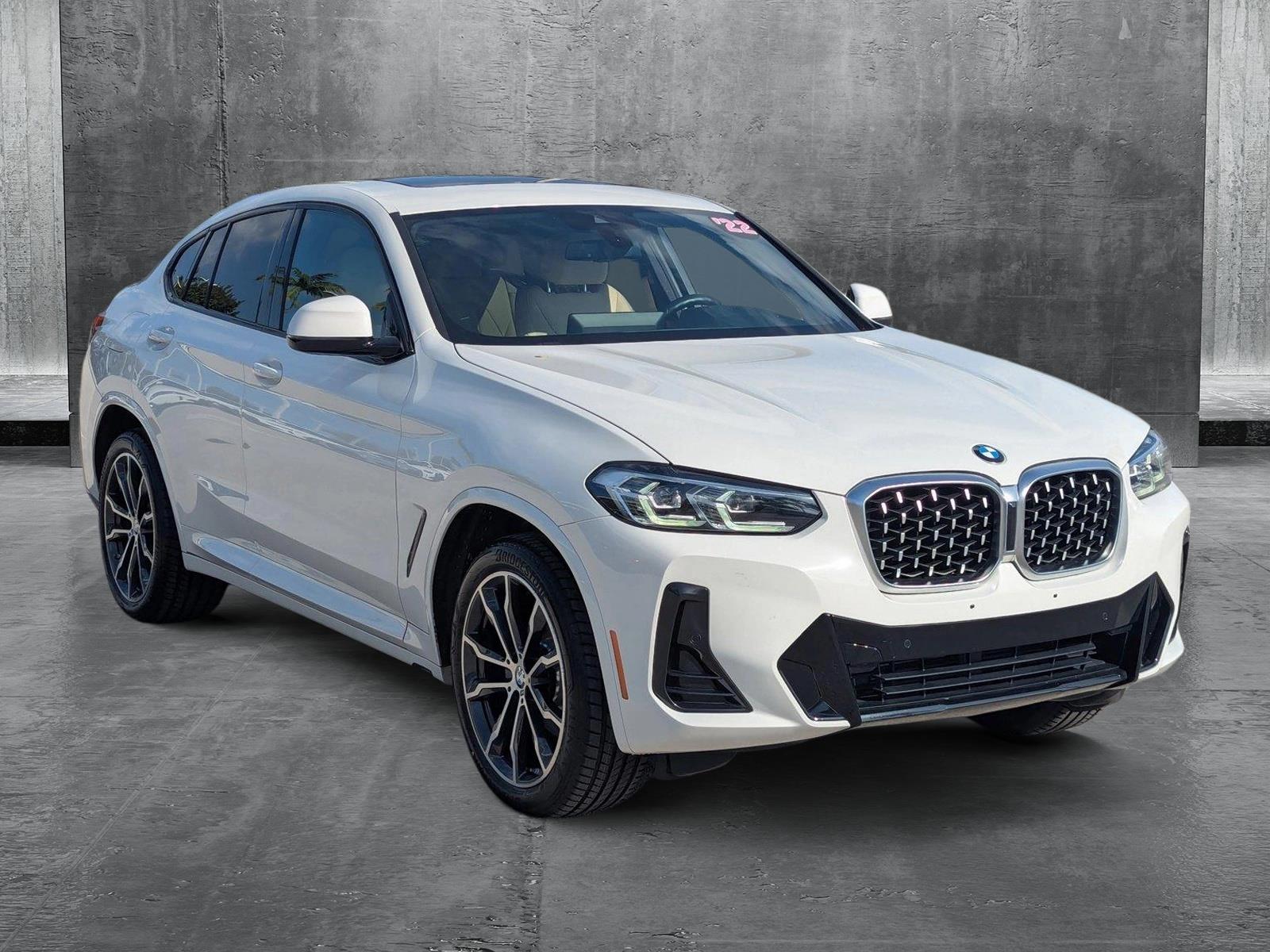 2022 BMW X4 xDrive30i Vehicle Photo in Delray Beach, FL 33444