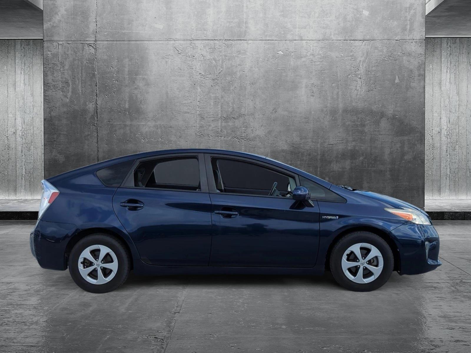 2015 Toyota Prius Vehicle Photo in Ft. Myers, FL 33907