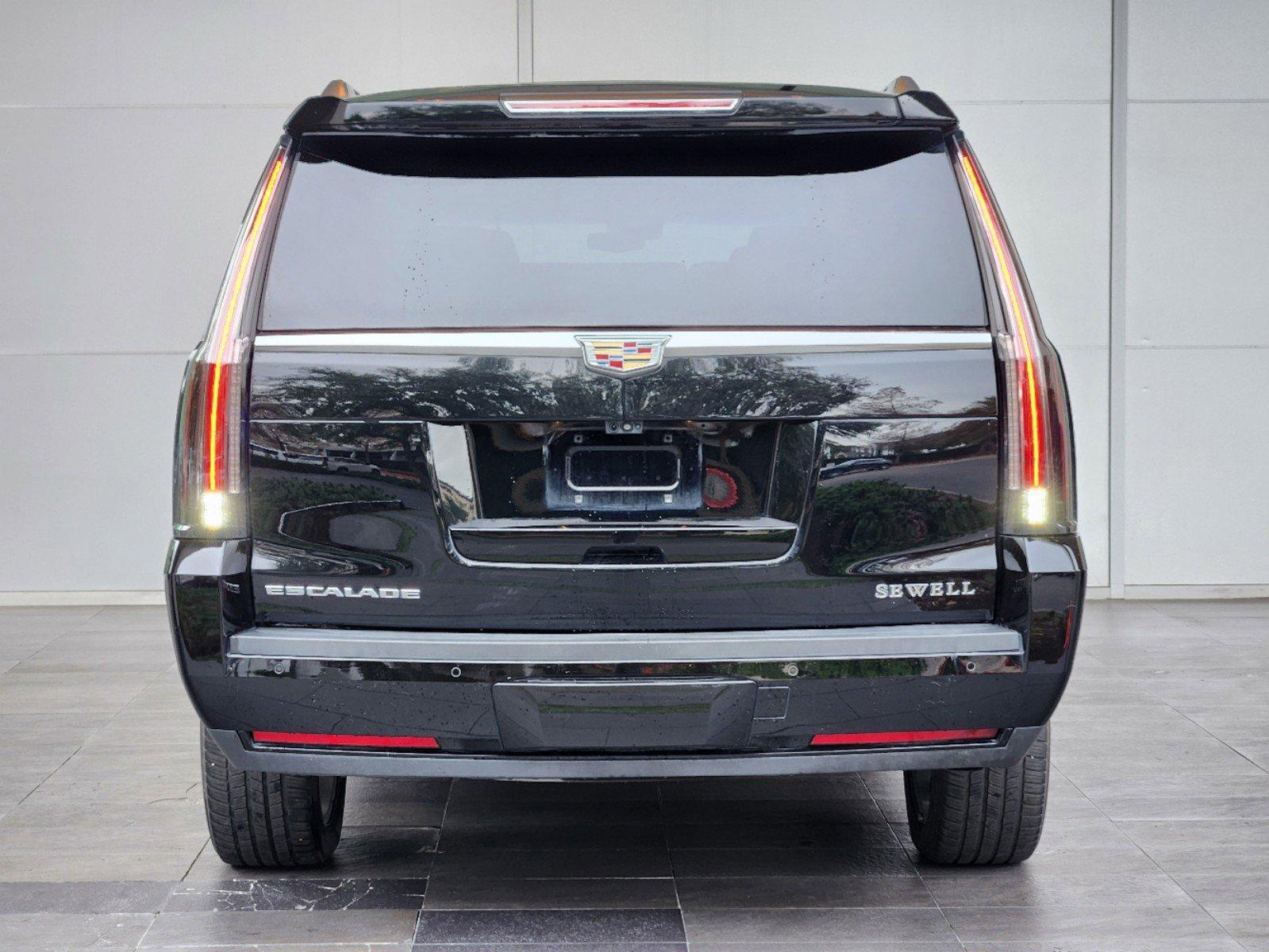 2019 Cadillac Escalade ESV Vehicle Photo in HOUSTON, TX 77079-1502