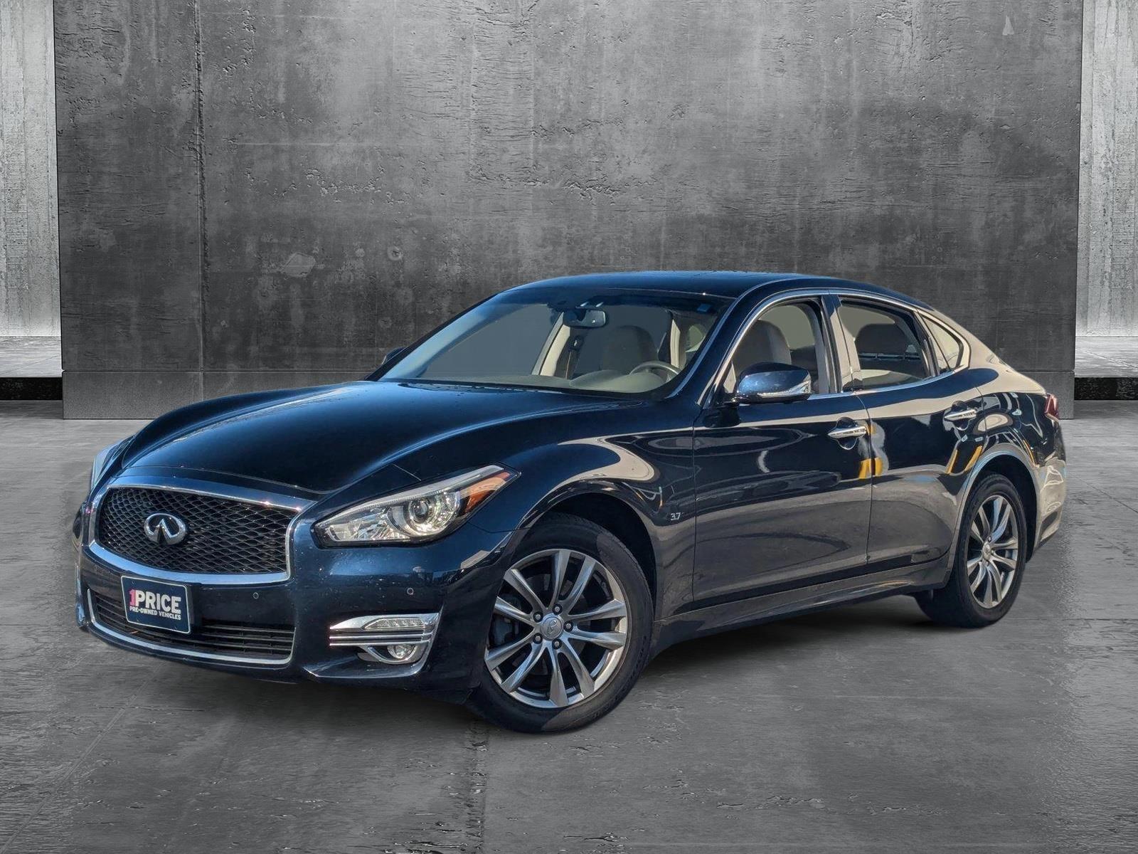 2015 INFINITI Q70 Vehicle Photo in Towson, MD 21204