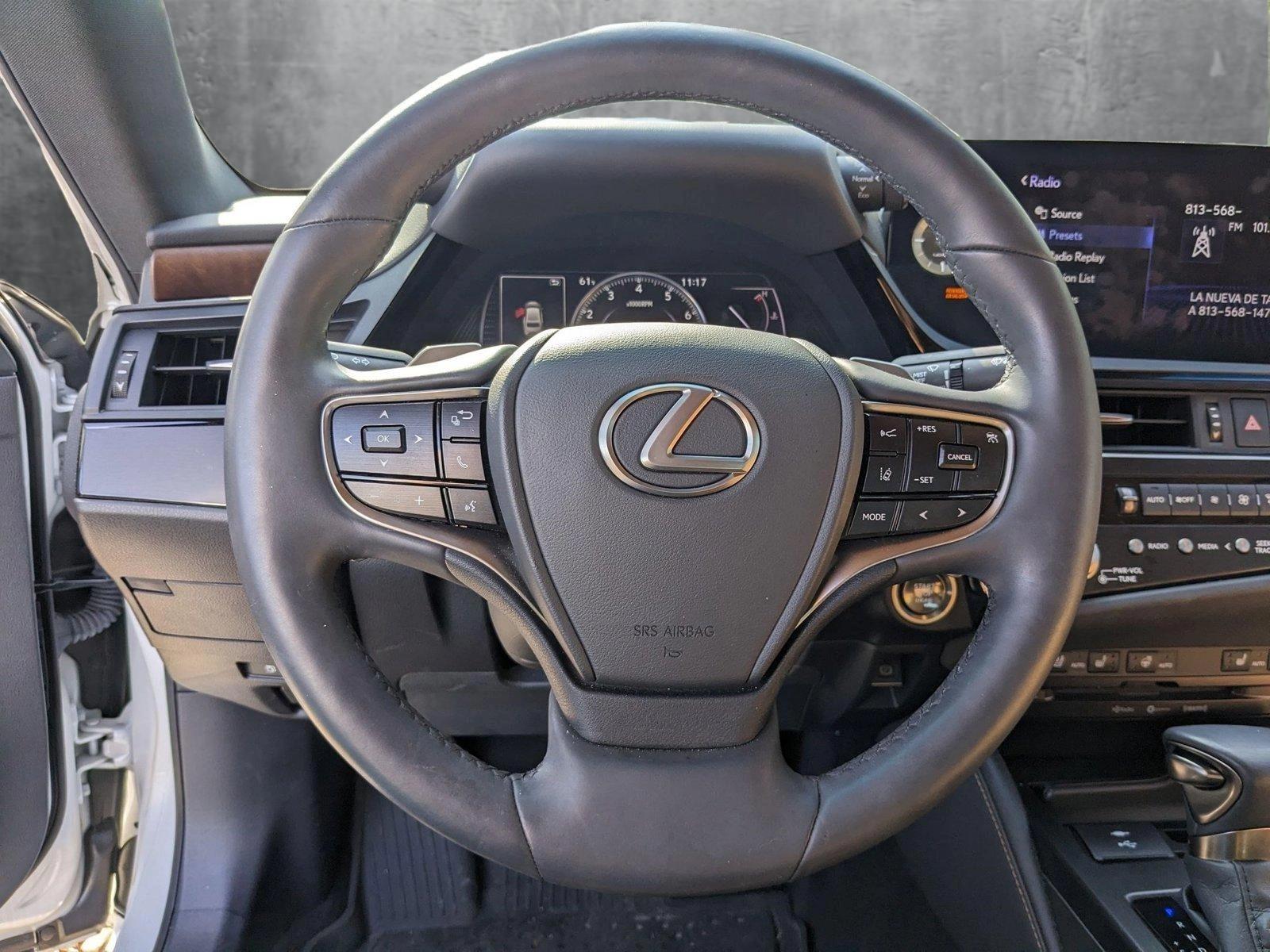 2022 Lexus ES 350 Vehicle Photo in Tampa, FL 33614