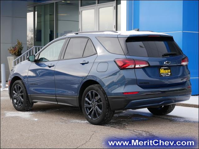 2024 Chevrolet Equinox Vehicle Photo in MAPLEWOOD, MN 55119-4794