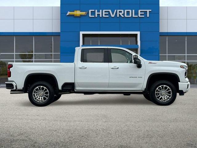 2025 Chevrolet Silverado 2500 HD Vehicle Photo in RIVERSIDE, CA 92504-4106