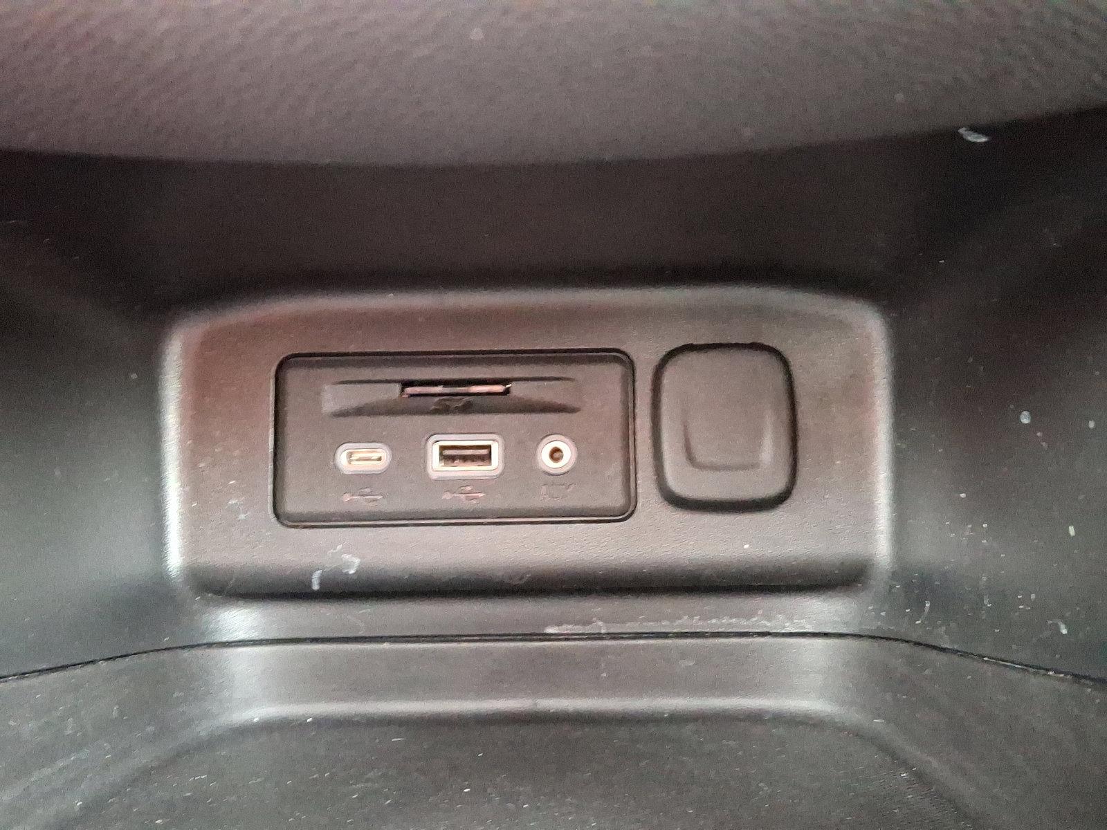 2022 Chevrolet Equinox Vehicle Photo in Harrisburg, PA 17111