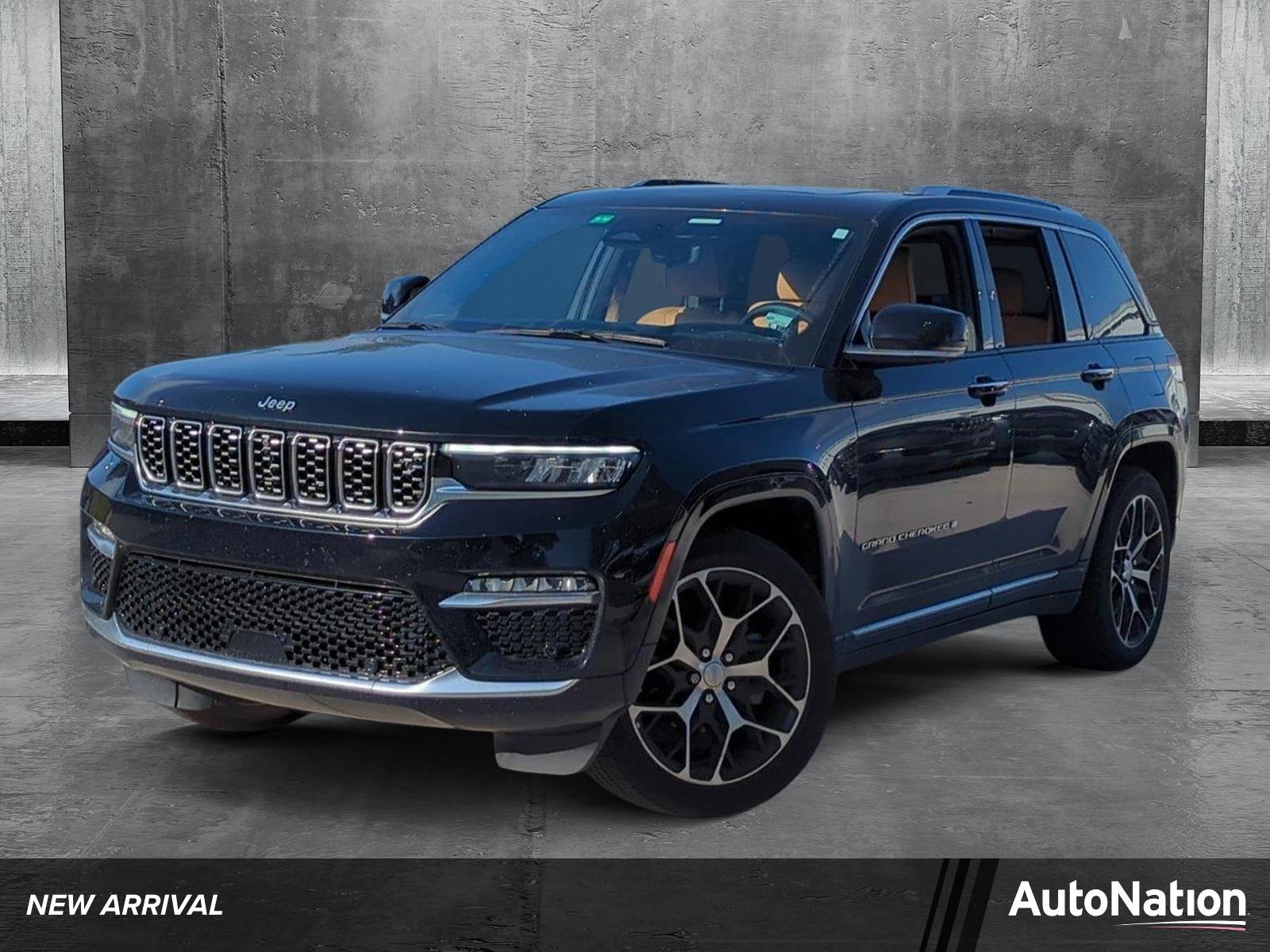 2023 Jeep Grand Cherokee Vehicle Photo in Pembroke Pines, FL 33027