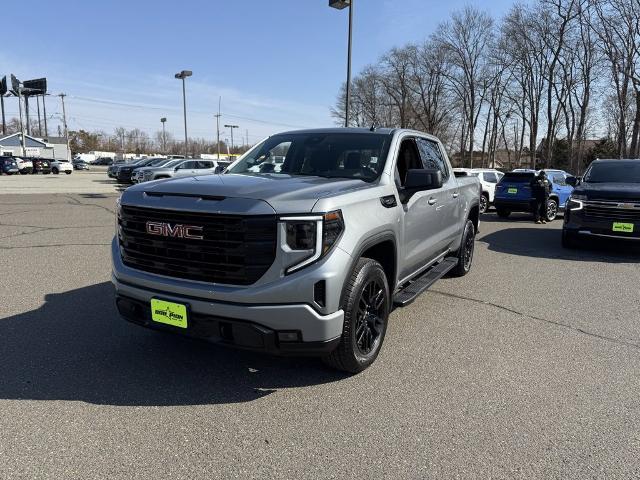 2024 GMC Sierra 1500 Vehicle Photo in CHICOPEE, MA 01020-5001