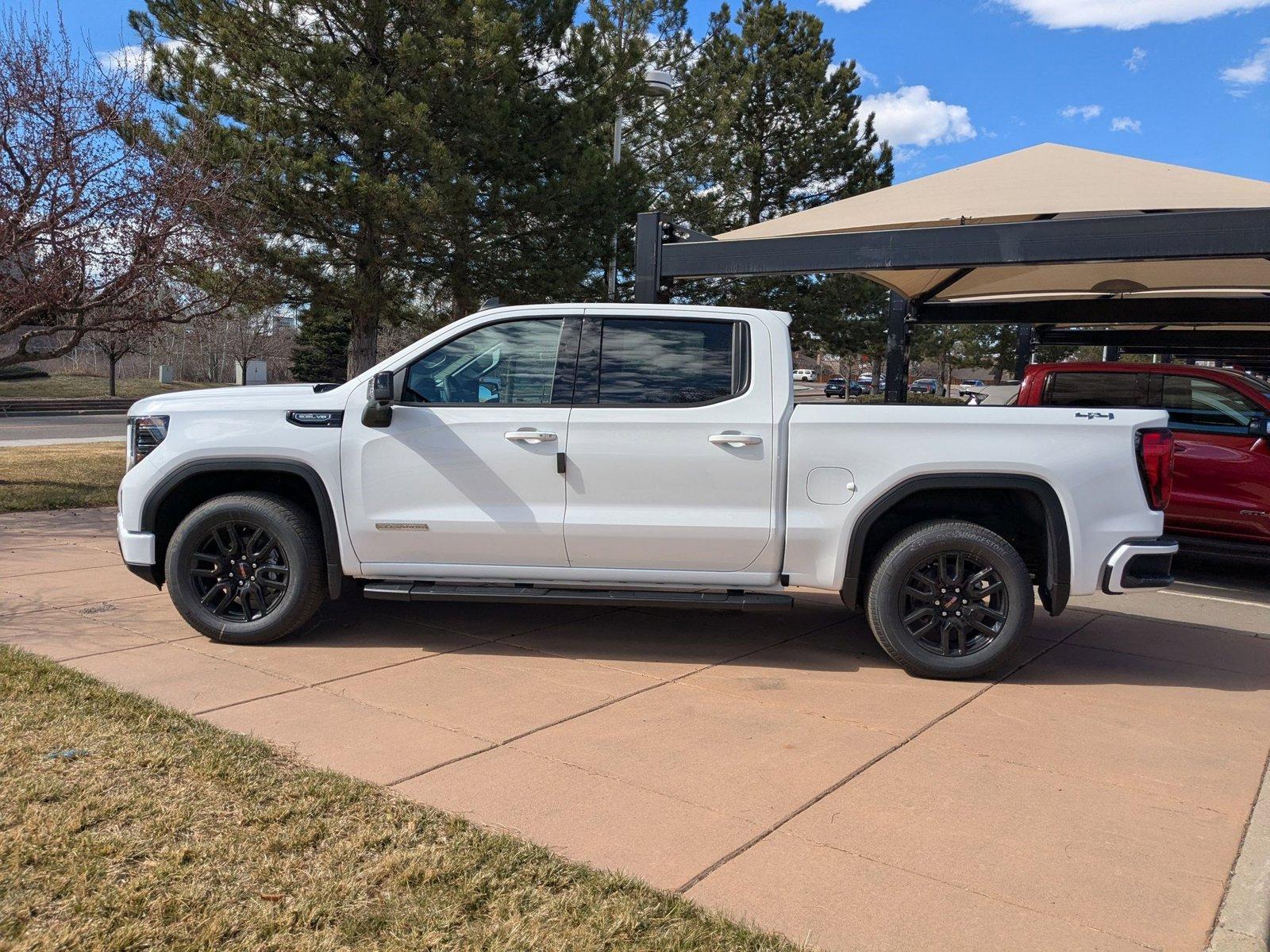 2025 GMC Sierra 1500 Vehicle Photo in LONE TREE, CO 80124-2750