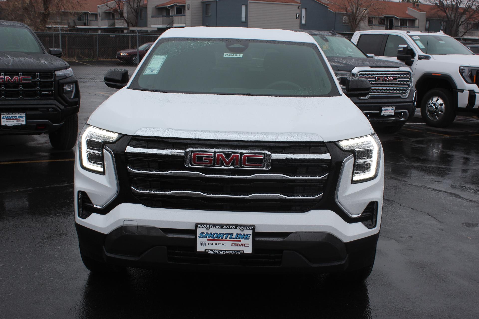 2025 GMC Terrain Vehicle Photo in AURORA, CO 80012-4011