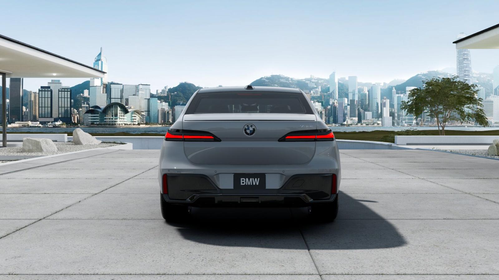 2025 BMW 740i Vehicle Photo in GRAPEVINE, TX 76051