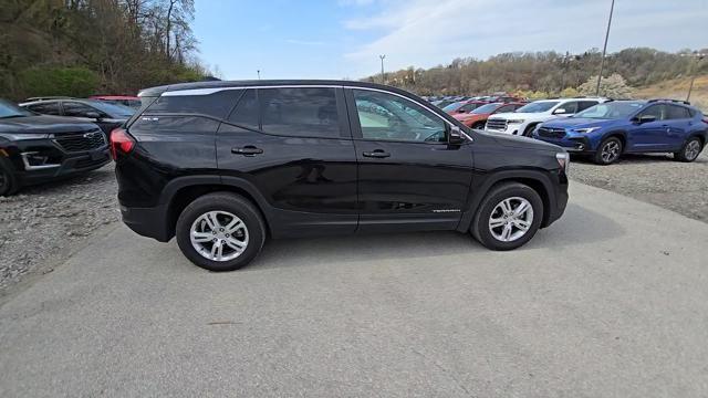 2022 GMC Terrain Vehicle Photo in Pleasant Hills, PA 15236