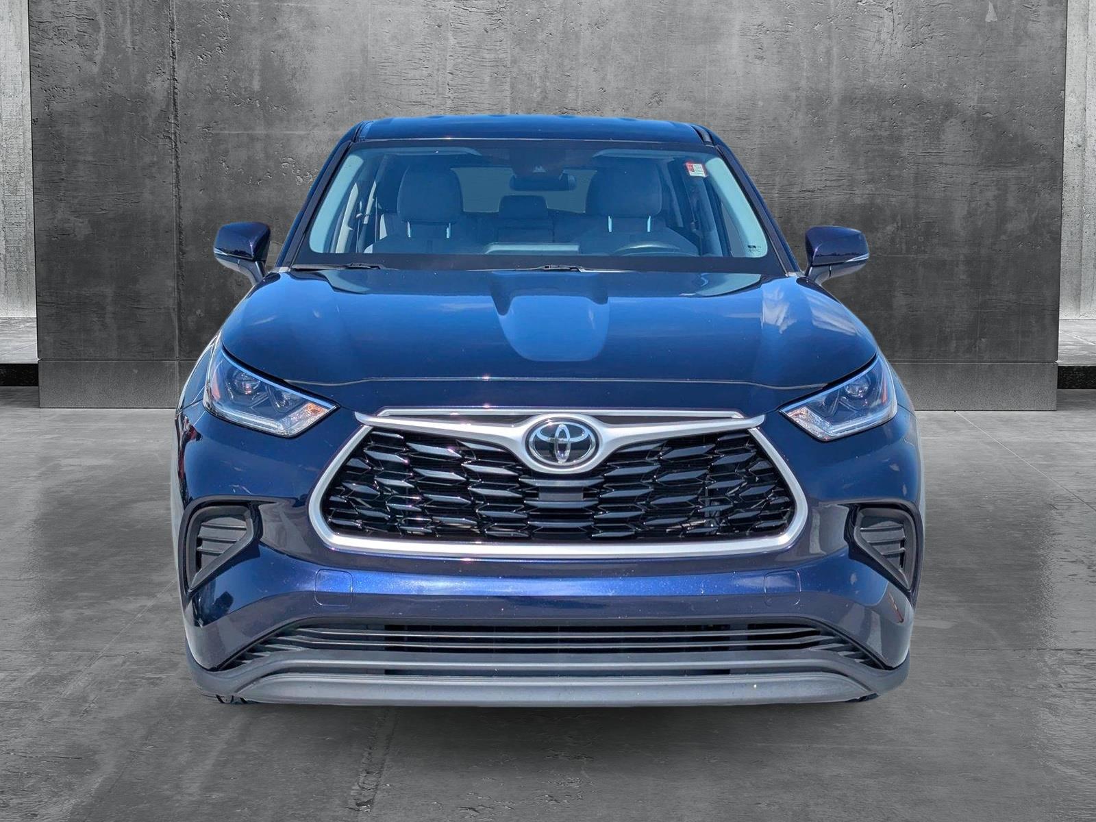 2021 Toyota Highlander Vehicle Photo in Ft. Myers, FL 33907