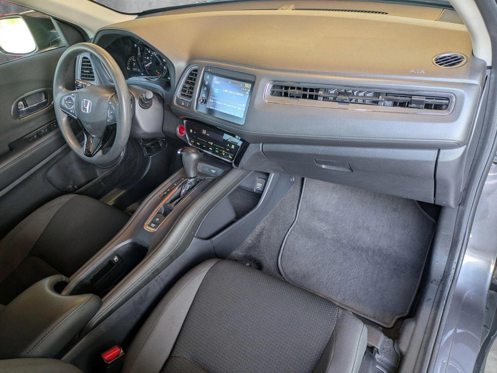 2021 Honda HR-V Vehicle Photo in Valencia, CA 91355-1794