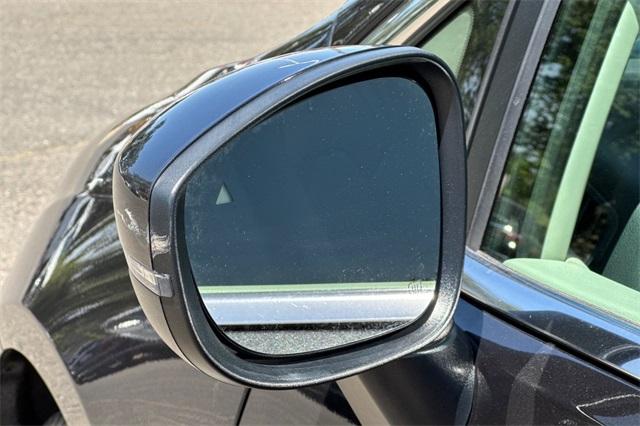 2023 Chrysler Pacifica Vehicle Photo in ELK GROVE, CA 95757-8703