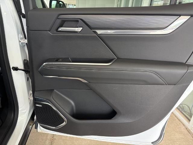 2024 GMC Acadia Vehicle Photo in MANHATTAN, KS 66502-5036