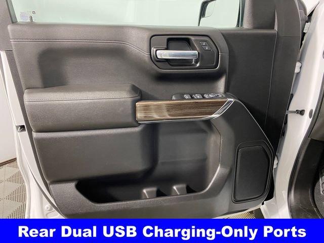 2021 Chevrolet Silverado 1500 Vehicle Photo in BROCKTON, MA 02301-7113