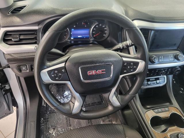 2023 GMC Acadia Vehicle Photo in GREEN BAY, WI 54303-3330