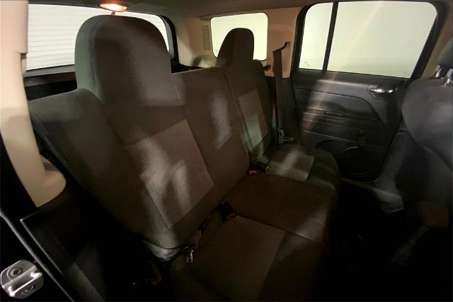 2013 Jeep Patriot Vehicle Photo in Lees Summit, MO 64086