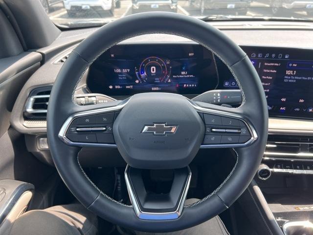 2024 Chevrolet Traverse Vehicle Photo in GREEN BAY, WI 54304-5303