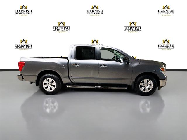 2018 Nissan Titan Vehicle Photo in EVERETT, WA 98203-5662