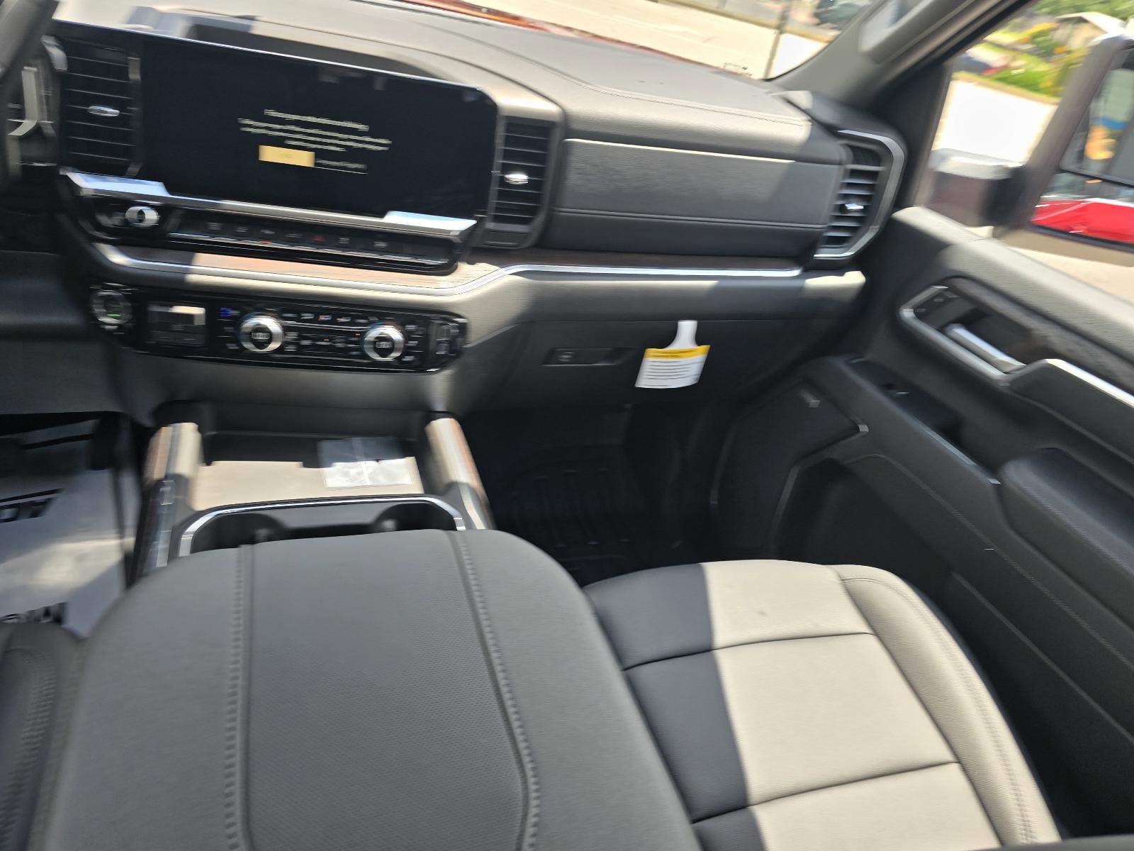 2025 GMC Sierra 2500 HD Vehicle Photo in Rolla, MO 65401