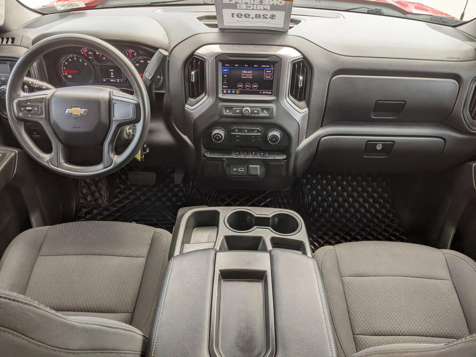 2021 Chevrolet Silverado 1500 Vehicle Photo in Seguin, TX 78155