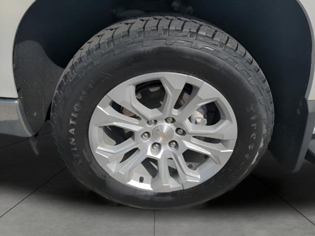 2024 Chevrolet Silverado 1500 Vehicle Photo in Green Bay, WI 54304
