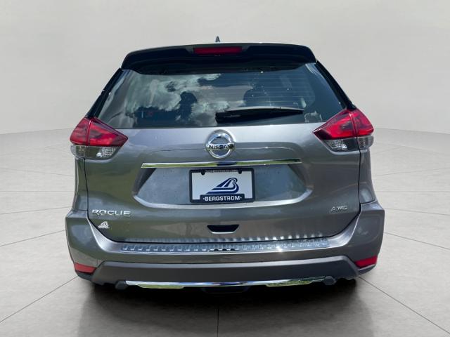 2018 Nissan Rogue Vehicle Photo in Appleton, WI 54913