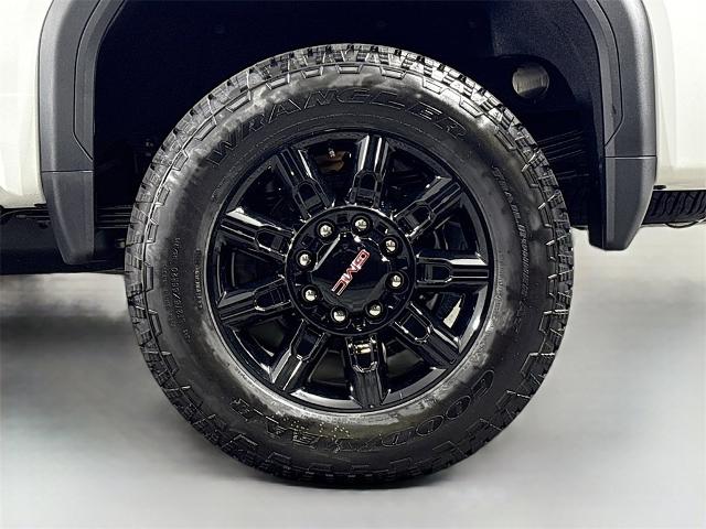 2025 GMC Sierra 2500 HD Vehicle Photo in PUYALLUP, WA 98371-4149