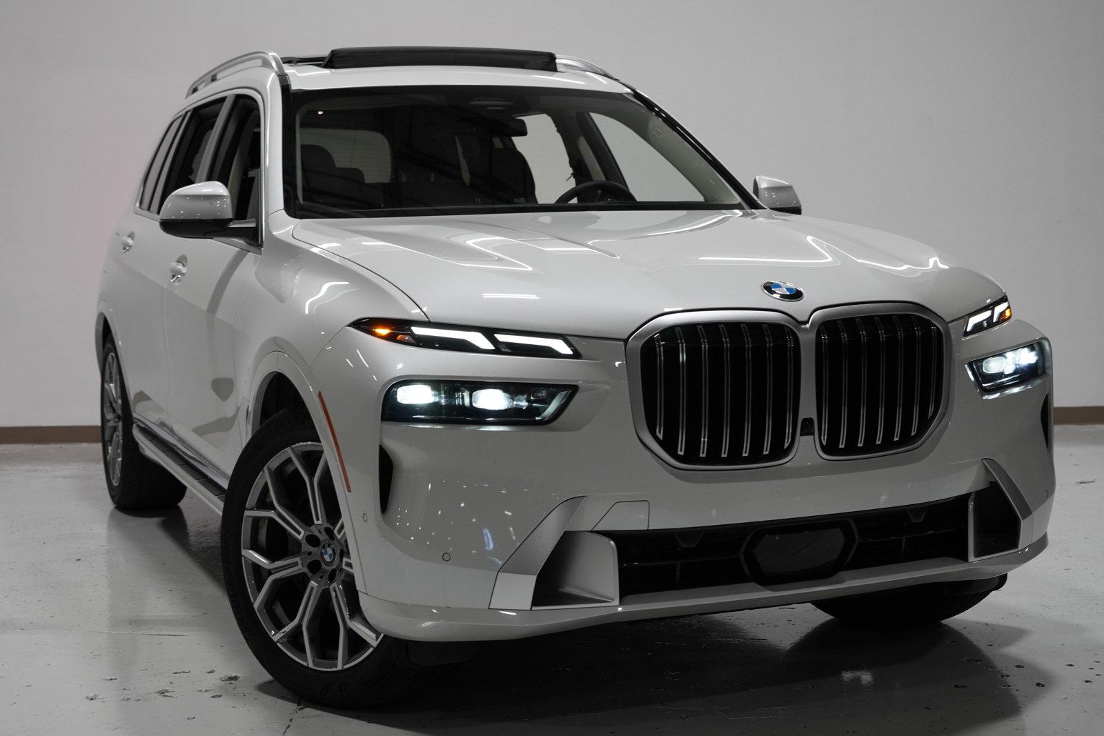 2025 BMW X7 xDrive40i Vehicle Photo in GRAPEVINE, TX 76051