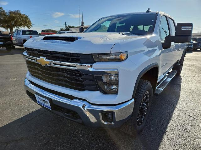 2025 Chevrolet Silverado 3500 HD Vehicle Photo in EASTLAND, TX 76448-3020