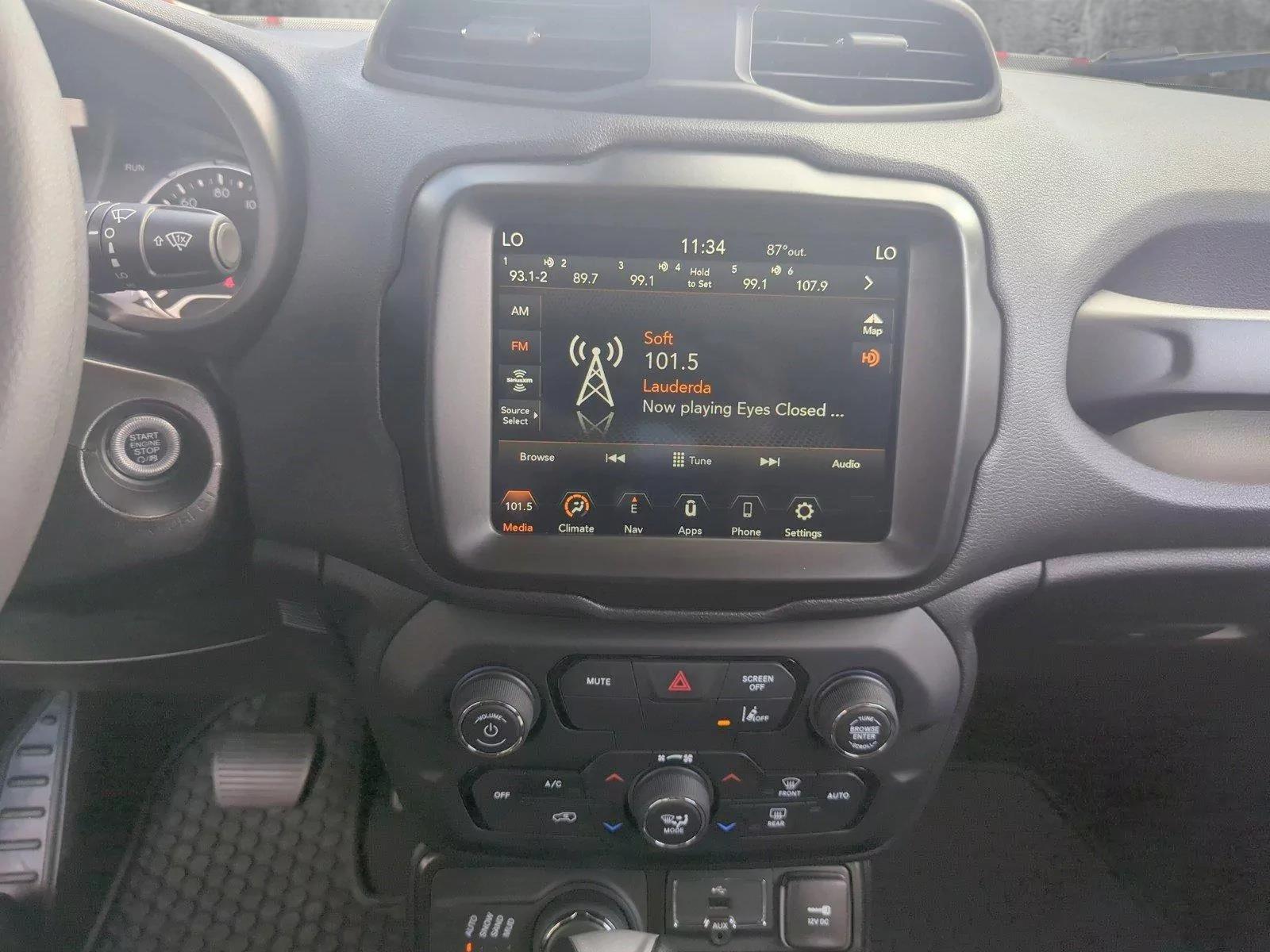 2023 Jeep Renegade Vehicle Photo in Pembroke Pines, FL 33027