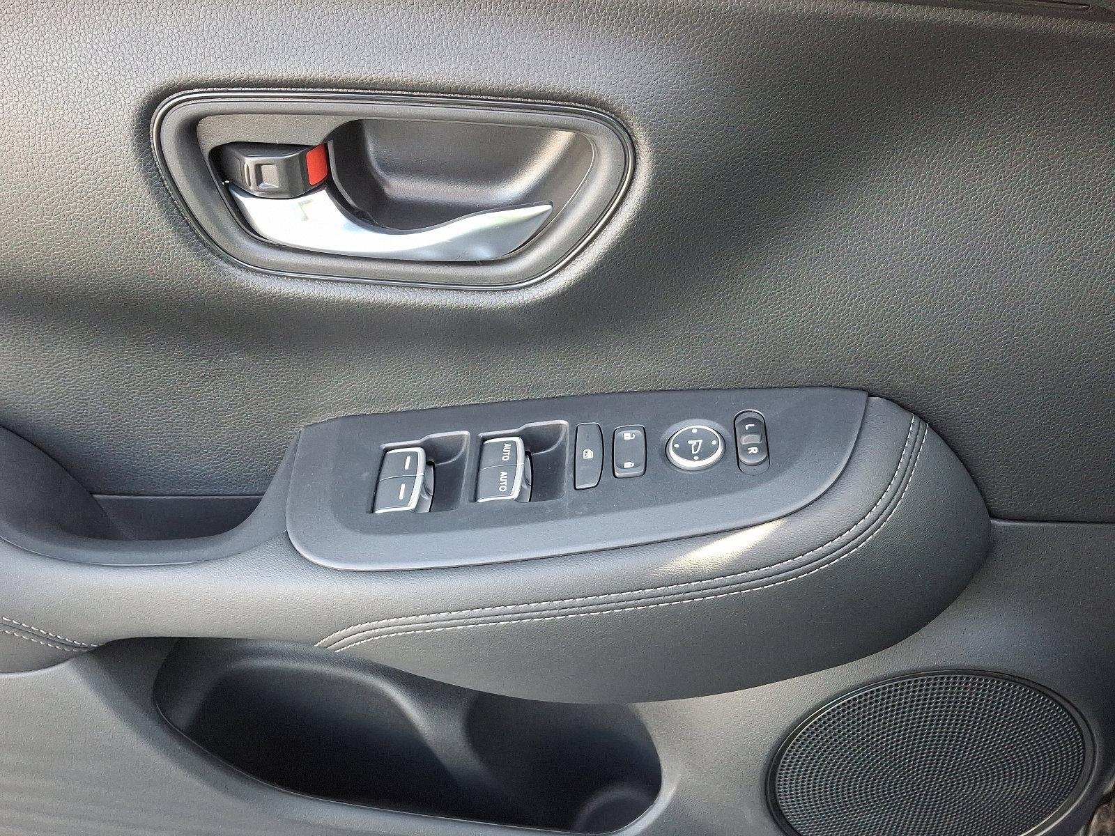 2025 Honda HR-V Vehicle Photo in Harrisburg, PA 17111