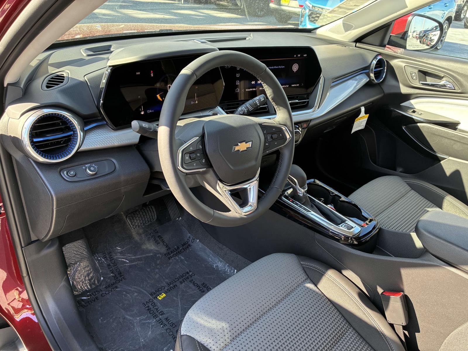 2025 Chevrolet Trax Vehicle Photo in LOS ANGELES, CA 90007-3794
