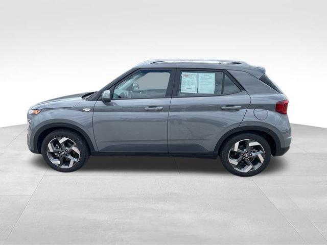 2022 Hyundai Venue Vehicle Photo in MEDINA, OH 44256-9631