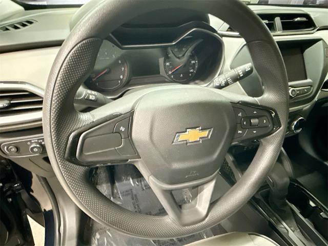 2021 Chevrolet Trailblazer Vehicle Photo in EVERETT, WA 98203-5662