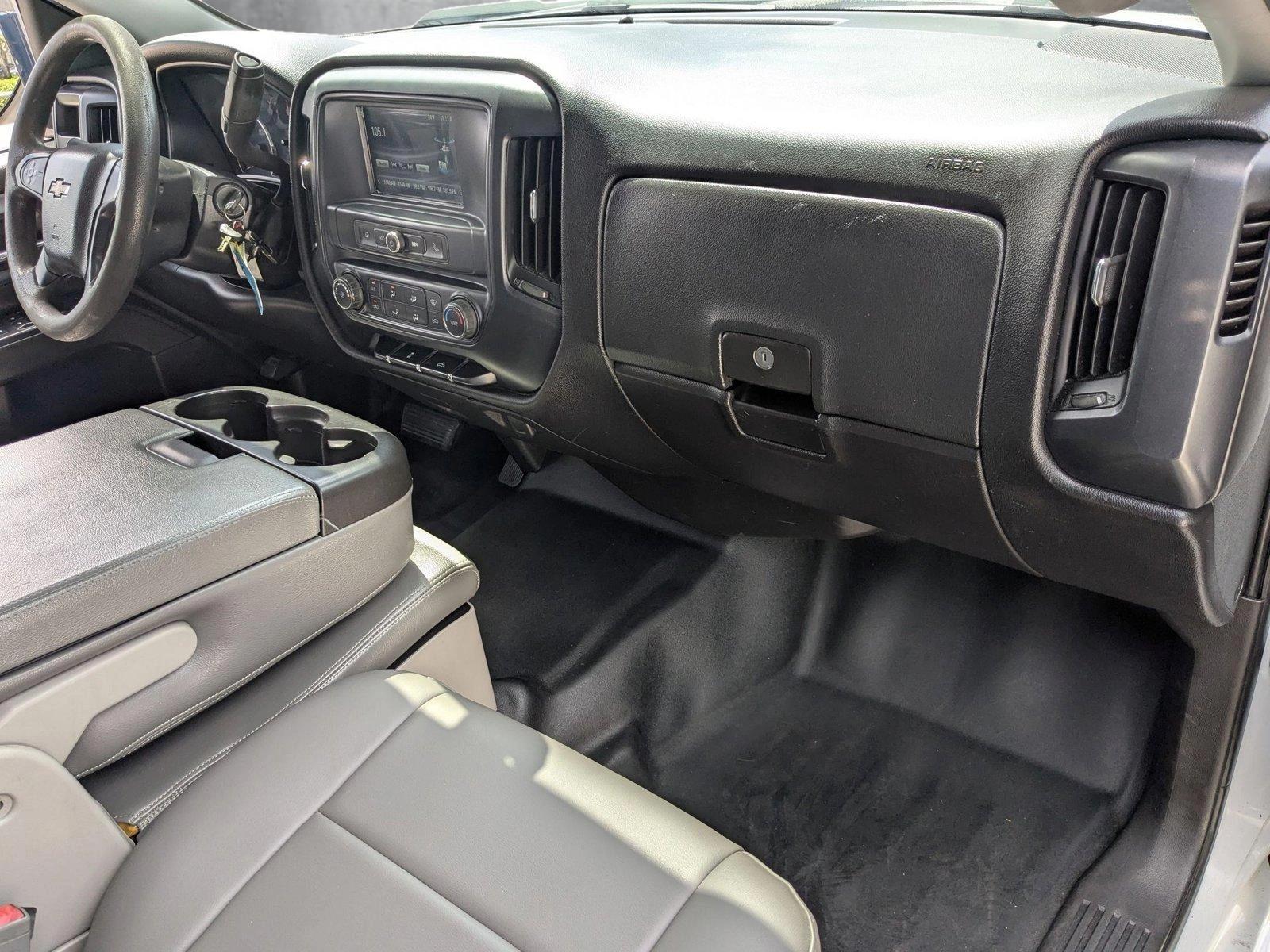 2016 Chevrolet Silverado 1500 Vehicle Photo in PEMBROKE PINES, FL 33024-6534