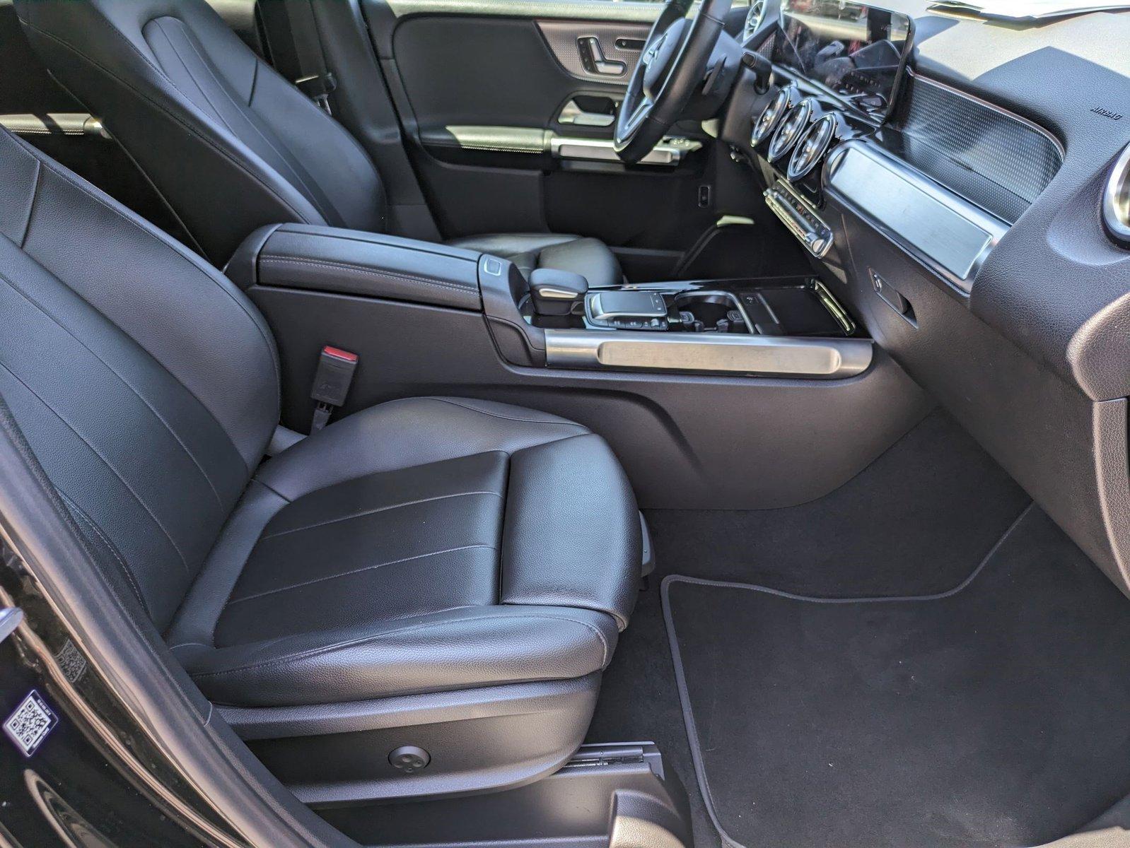 2021 Mercedes-Benz GLB Vehicle Photo in Sanford, FL 32771