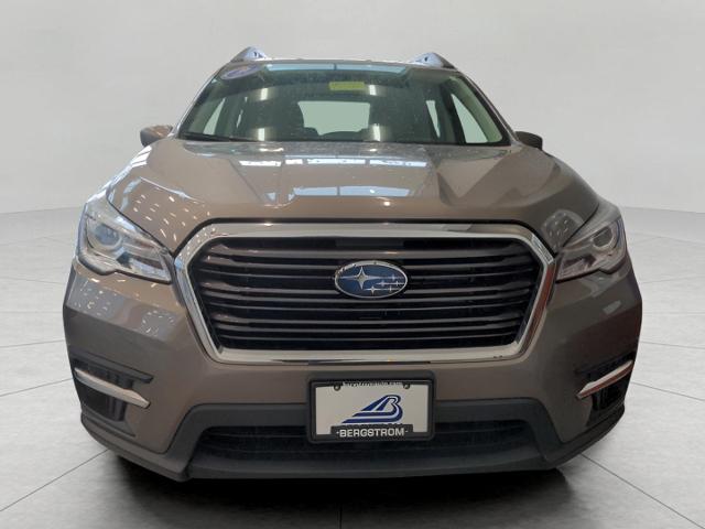 2022 Subaru Ascent Vehicle Photo in Green Bay, WI 54304