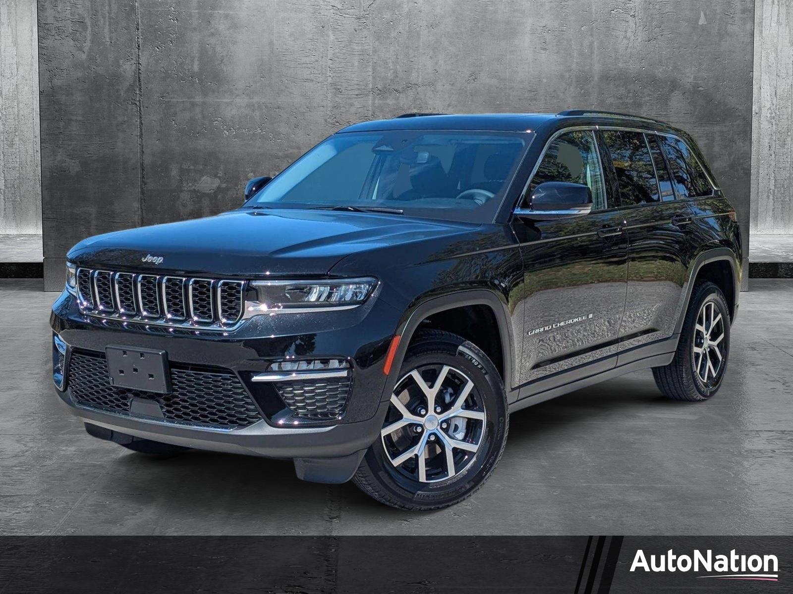 2024 Jeep Grand Cherokee Vehicle Photo in Sarasota, FL 34231