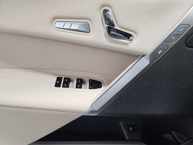 2025 BMW iX Vehicle Photo in GRAPEVINE, TX 76051